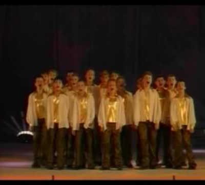 Oyfn Pripetchik – The Pirchei Russia Choir
