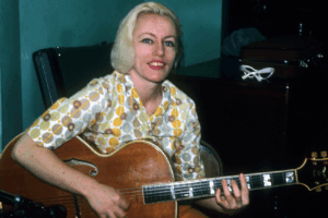 2025-Inductee-Carol-Kaye-Getty-Images-Courtesy-Rock-Roll-Hall-of-Fame-1320x880 Carol Kaye. Credit: Getty Images, courtesy of Rock & Roll Hall of Fame.